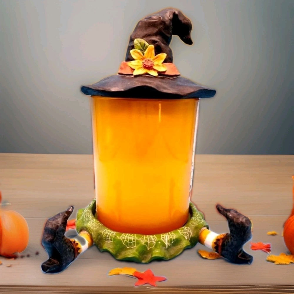 Kathy Hatch Witch Hat Candle Topper Base Feet Halloween 2001 Vintage Tag